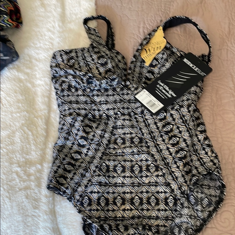 Miracle suit: Black and White Patterned One Piece